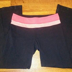 Lululemon Althletica Groove Pant Flare Size 8